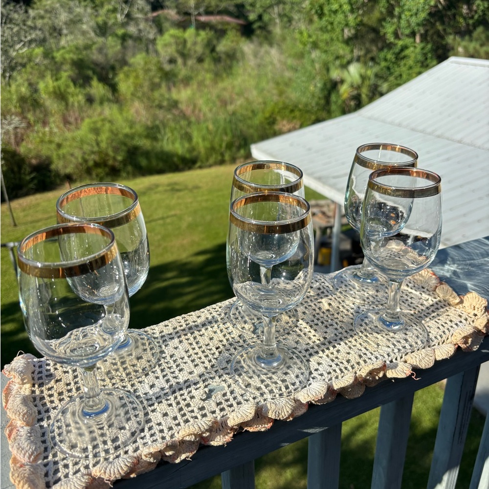 Set of 6 Wine Goblets Vintage Gold Trimmed
